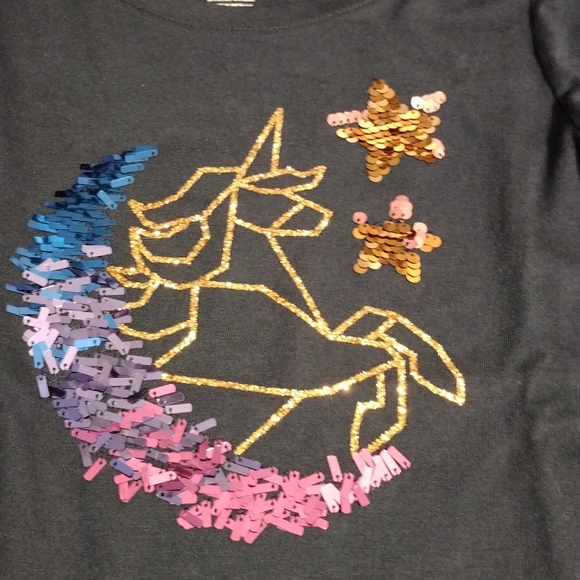 Girls shirt - Picture 3 of 4